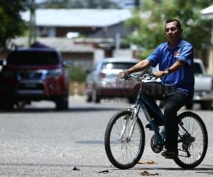 Don Rafa vive la vida como un niño y a cada reto le pone el pecho como a las balas. (Fotos: Emilio Flores / EL HERALDO)