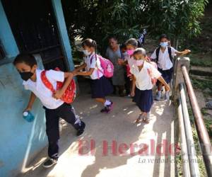 Los centros educativos públicos seleccionados por las autoridades de la Secretaría de Educación comienzan el proceso de reapertura el próximo jueves 26 de agosto. Foto: El Heraldo