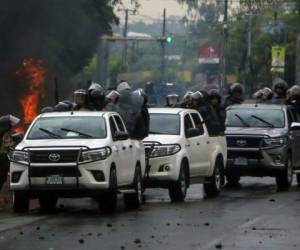 La ANPDH presentó un documento en el que denunció la muerte de 90 personas en los 40 días de protestas contra el gobierno del presidente Daniel Ortega, además de 805 heridos y 85 desaparecidos. foto AFP