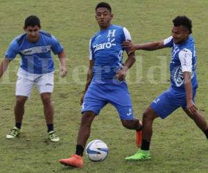 El seleccionador colombiano de Honduras, Jorge Luis Pinto, contó con todos sus futbolistas disponibles para el vital compromiso eliminatorio.