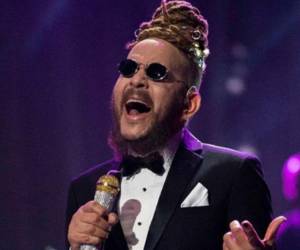 El intérprete de 'Dale Vieja Dale' también es conocido por sus excentricidades.