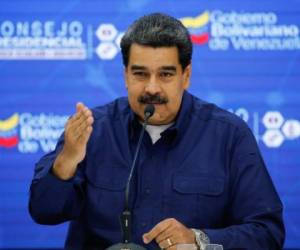 Maduro adelantó que aceptó el ofrecimiento de ayuda 'a través de la ONU' de otros países para el envío de fármacos o materia prima para la producción de medicamentos, que se anunciará en 'los próximos días'. Foto: AFP