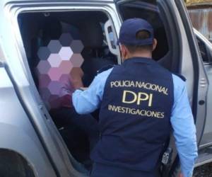 La detención de este menor fue efectuada por la Dirección Policial de Investigaciones (DPI) lugar en la aldea Urraquito Sur en donde el aprehendido vive con sus padres.