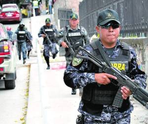 Elementos de los Cobras resguardaron el perímetro de la CSJ mientras se realizaba la audiencia.