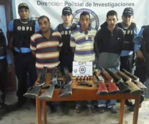 La banda de 'Los Álvarez' se dedicada a cometer delitos de robo a furgones, carros repartidores, negocios y personas. Foto: DPI