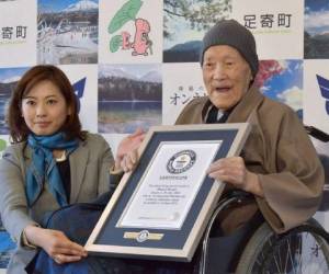 El anciano fue certicado por el Récord Mundial de Guinness como la persona más longeva del mundo. Foto: Agencia AFP