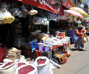 La mayoría de estas alzas fueron constatadas en el Zonal Belén, el mercado de referencia por su importancia económica en la capital.