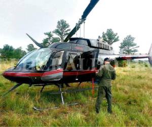 El equipo que interceptó este helicóptero en La Mosquitia rápidamente fue sacado de la zona por el mando superior (Foto: EL HERALDO)