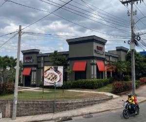 El anuncio marca el cierre de una etapa de 25 años para la marca en el país, durante la cual sus restaurantes fueron utilizados por clientes para reuniones familiares, celebraciones y encuentros entre amigos.