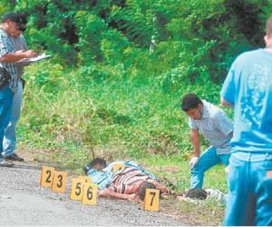 Los cadáveres de los cinco hombres fueron encontrados en horas de la mañana entre las comunidades de El Aguacate y Río Lindo, en Santa Cruz de Yojoa.