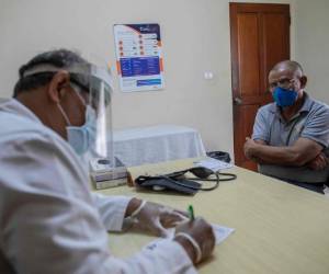 Según cifras oficiales, unas 1,118 personas han contraído el nuevo coronavirus en Nicaragua, de las cuales 46 han fallecido entre el 18 de marzo y el 2 de junio. Foto: AFP
