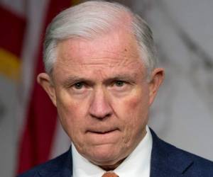 El fiscal general de Estados Unidos, Jeff Sessions, declarará el martes ante el Congreso sobre la presunta injerencia rusa en los comicios presidenciales de 2016. Foto: AP