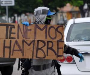 'Tres hombres, dos mujeres y dos adolescentes fueron heridos', detalló el parlamentario, destacando que dos fueron baleados 'presuntamente' por efectivos de la militarizada Guardia Nacional. Foto: AFP.