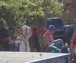 Así fueron encontrados los menores por las autoridades policiales. (Fotos: Álex Pérez / EL HERALDO)