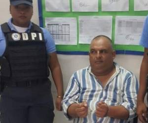 El detenido fue llevado hasta la fiscalía correspondiente para ser investigado.