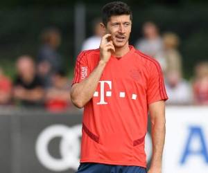 Robert Lewandowski tiene 30 años de edad y está en una gran etapa de su carrera. (AFP)