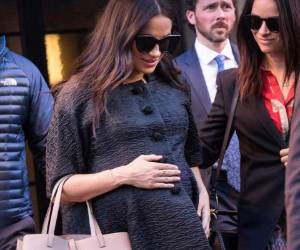 Meghan vistió de negro para celebrar el baby shower. Foto: AP