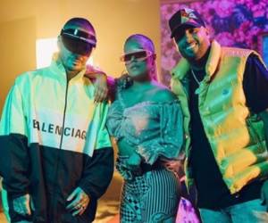 J Balvin, Karol G y Nicky Jam trabajaron juntos en la canción Mi cama remix. Foto: Instagram