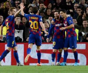 Los jugadores del FC Barcelona celebrando uno de los goles. (AFP)