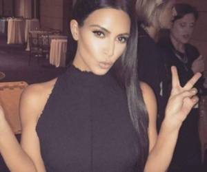Kim Kardashian fue sorprendida en Paris por un sujeto que le mordió el trasero. Foto:Instagram/KimKardashian