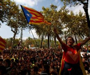 El Tribunal Constitucional de España sentenció este martes que el referendo independentista de Cataluña fue ilegal porque la ley regional que lo convocó era anticonstitucional. Foto: AP