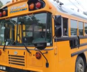 Esta es la unidad de transporte público que sufrió el ataque armado.