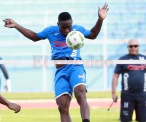 Maynor Alexis Figueroa, jugador hondureño durante el entreno de la Selección de Honduras. Foto: El Heraldo.