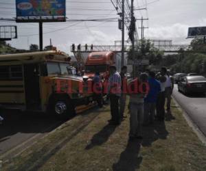 Los transportistas protagonizan un paro desde las 8:00 de la mañana de este jueves en todo el país.