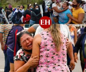 El total de presos fallecidos en tres cárceles de máxima seguridad de Ecuador subió a 79 este miércoles luego de que las autoridades retomaron el control de las prisiones donde se registraron amotinamientos y peleas entre bandas rivales. Fotos: Agencias AP/AFP