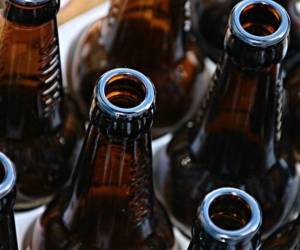 Según monitoreos, el consumo de cerveza es igual en hombres y mujeres