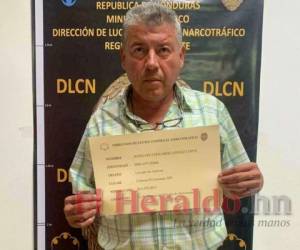 El alcalde de Talanga, Roosevelt Avilez, fue acusado de lavado de activos y fue puesto a las órdenes de la justicia hondureña. Foto: El Heraldo