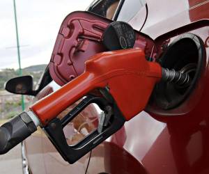 En 10.5% se redujo la importación de barriles de gasolina súper al país durante octubre pasado, según el Banco Central de Honduras (BCH).