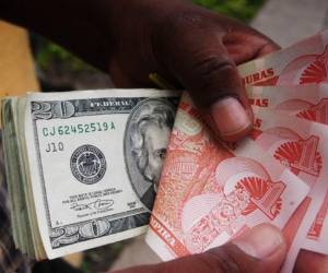 En 2018 el incremento en la entrada de remesas al país fue de casi 445 millones de dólares. Foto: EL HERALDO