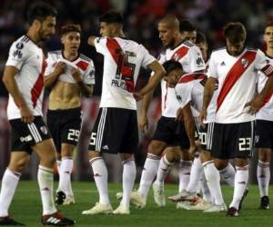 Tras haber caído 1 - 0 de local, River busca una hombrada que le de el pase a semifinales. Foto/AFP