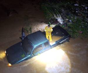 Autoridades de educación suspendieron clases en Atlántida por las fuertes lluvias.
