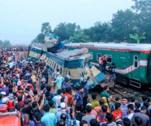 Un total de 16 personas murieron en el accidente. Foto: Agencia AP