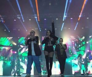 Bad Bunny y Natti Natasha compartieron escenario junto a Daddy Yankee. Foto: Instagram
