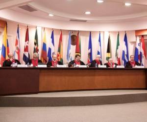 La composición de la Corte para la presente Sentencia fue la siguiente: Jueza Elizabeth Odio Benito (Presidenta); Juez Patricio Pazmiño Freire (Vicepresidente); Juez Eduardo Vio Grossi; Juez Eduardo Ferrer Mac-Gregor Poisot; Juez Humberto Antonio Sierra Porto; Juez Eugenio Raúl Zaffaroni; y Juez Ricardo Pérez Manrique. Foto: CIDH