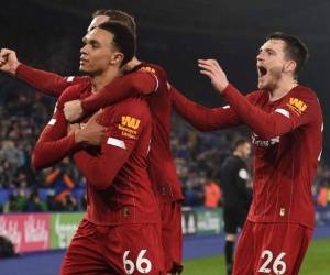 El Liverpool de Klopp no quiere dejar ir la Premier League. (Foto: AFP)