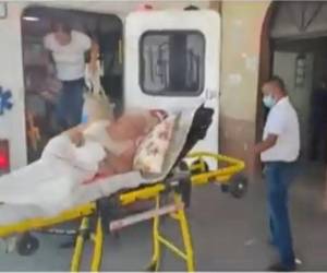 La señora de la tercera edad inicialmente fue trasladada al Hospital Regional de Occidente.