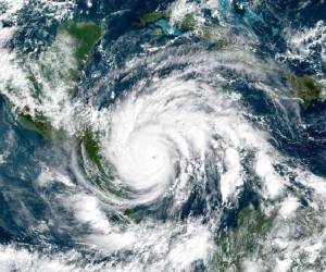 Ante la situación, mencionaron que se estará monitoreando constantemente el movimiento del viento en los océanos Atlántico y Pacífico