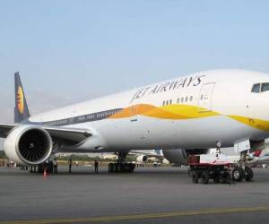 El avión de Jet Airways aterrizó de emergencia. Foto AFP