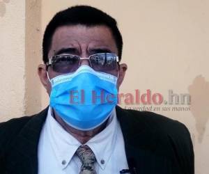 Meza es Ingeniero Electricista con maestría en Sistemas Electrónicos de Potencia.