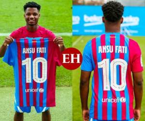 Ansu Fati asumió la responsabilidad de llevar el dorsal que durante años vistió Messi con el Barcelona. Fotos: @FCBarcelona_es en Twitter