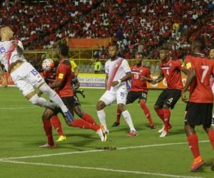 Costa Rica se vio muy bien en el campo, mostró la clases de los últimos años.