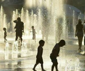 El servicio meteorológico Environment Canada pronosticó el jueves un máximo de 35 grados centígrados.