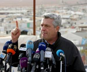 El Alto Comisionado de Naciones Unidas para los Refugiados, Filippo Grandi, dijo que Brasil era un campeón por brindarle refugio a miles de venezolanos que salen de su país en busca de alimentos y medicina. Foto: AP