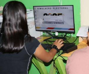 El ejercicio incluyó la participación de 524 centros de votación distribuidos en los 18 departamentos del país.