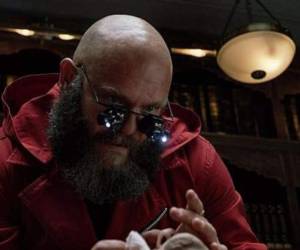 Helsinki posee un extenso historial académico y gran parte de los tatuajes de su mujer los hizo el propio Peric, quien además es políglota. Es decir, habla con fluidez serbio, rumano, inglés y castellano.