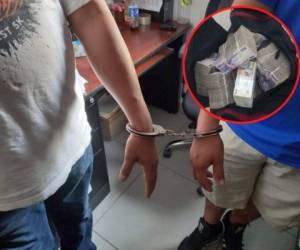 La Policía Nacional logró conseguir la captura de los sospechosos que pretendían huir del lugar con todo el dinero robado.